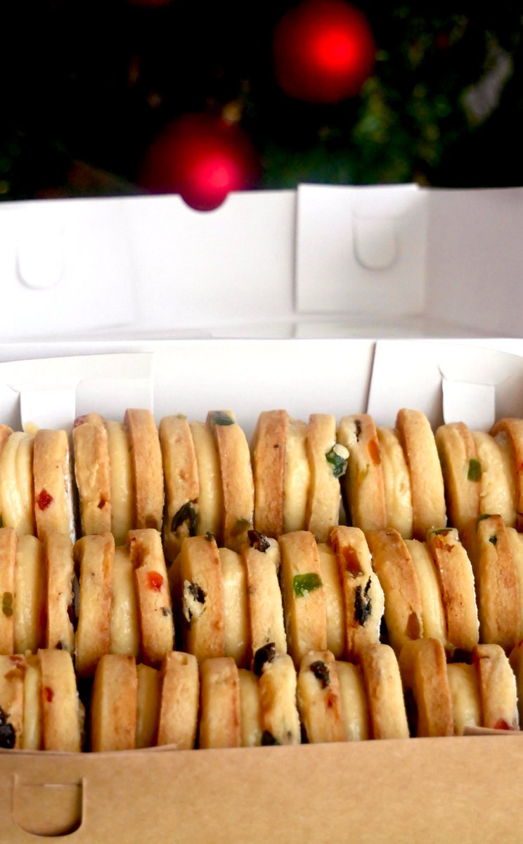 Últimos días con el 10% de descuento ♥️
Lo tendré hasta el 12 de diciembre 🎅🏻🎄

- Alfajores sabor a panetón 🫶🏻✨