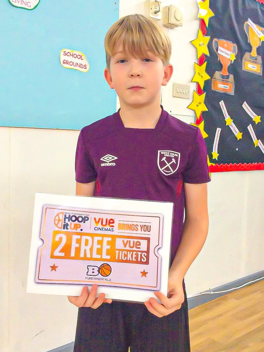 BBFundamentalz's tweet photo. Congratulations to another winning mini hooper, this time from @PurfleetPrimary, who won a pair of cinema tickets courtesy of our friends at @vuecinemas #lakeside!

Well done for being a stand out baller and team player !!!👏👏👏

#HOOPitUPThurrock #HOOPitUP
#BBALLFUNDAMENTALZ https://t.co/pj85qvlXg8