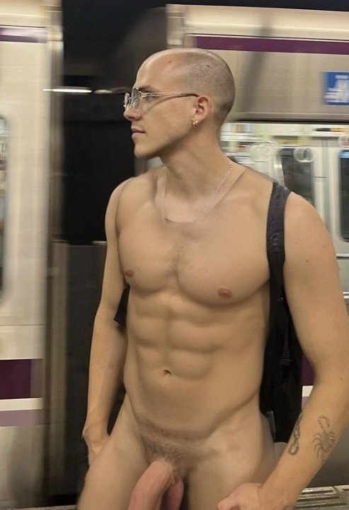 DupaDupa576308's tweet photo. Świeży 🍆🥴
|Przerubka|
#sexy #gay #nagi #świeży #genzi https://t.co/RUKAEs0EfT