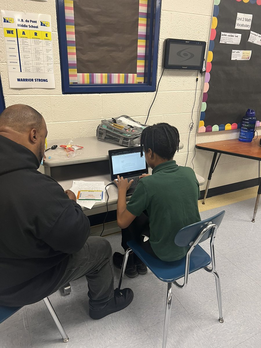 Working on our mystery narratives today 🕵️‍♀️🕵️‍♂️ The Case of the Missing Item <a href="/HBMSWarriors/">HB du Pont</a>