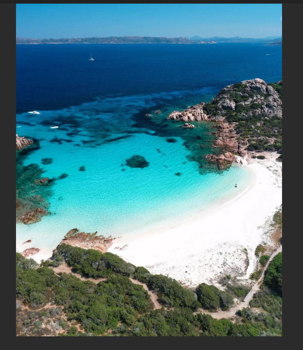 LeventeMolnar10's tweet photo. My dream reward is:

#Dreamscometrue $Lingo 
Help me with some repost and reply please !! 
Just a nice house in Sardinia nothing else I need ! https://t.co/ZlwmLMtawS