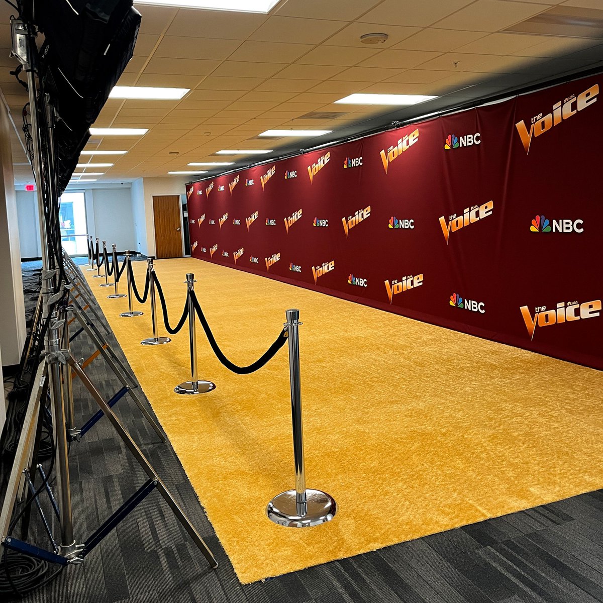 Universal Studios Lot (@unistudioslot) on Twitter photo We’re ready for tonight’s #TheVoiceFinale 🎤 Soon a new winner will be named and walk the #press line! Tune in tonight on <a href="/NBC/">NBC Entertainment</a> 8/7c
#UniversalStudiosLot #NBCTheVoice #Music #LiveFinale #UniLotEvents #pressstage We’re ready for tonight’s #TheVoiceFinale 🎤 Soon a new winner will be named and walk the #press line! Tune in tonight on <a href="/NBC/">NBC Entertainment</a> 8/7c
#UniversalStudiosLot #NBCTheVoice #Music #LiveFinale #UniLotEvents #pressstage