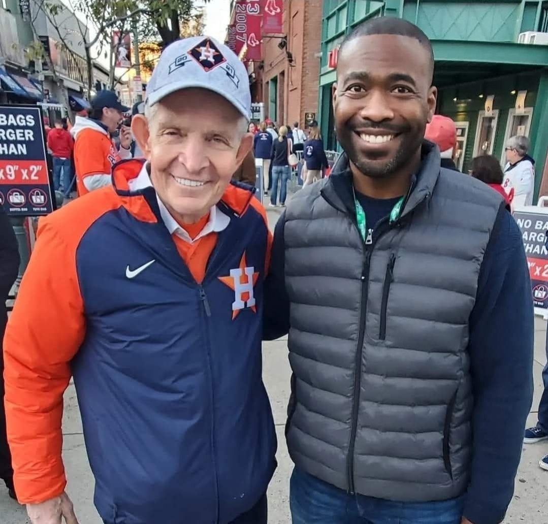 KPRC2Keith's tweet photo. Wishing @MattressMack a full & speedy recovery from his open heart surgery today!
Houston loves you Mack...our prayers are with you! #MattressMack #getwellsoon #HTownLegend https://t.co/vl0ciD10ju