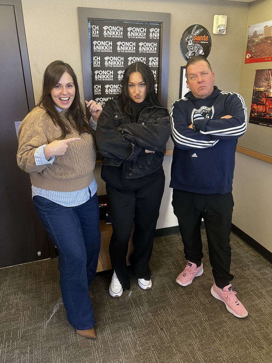 AEWpress's tweet image. . @callmekrisstat on media tour ahead of #AEWDynamite #WinterisComing tomorrow night @tmobilecenter 

📺 LIVE from Kansas City, MO 8pm ET/7pm CT on @TBSNetwork! 
🎟️AEWTIX.com 

@997ThePoint @KSNLocalNews @KODEnews @Hot103Jamz @AEW