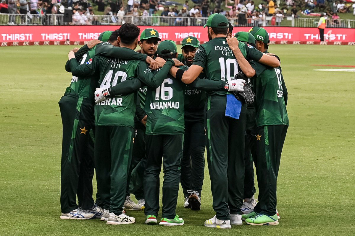 ZalmiTVPashto's tweet photo. سویلي افریقه لومړی شل اوریزه لوبه کې پاکستان ته ماتې ورکړی
South Africa Beat Pakistan in First T20I
#PkvsSA #T20i #Cricket #ZalmiTvPashto https://t.co/wUehe9Riqt