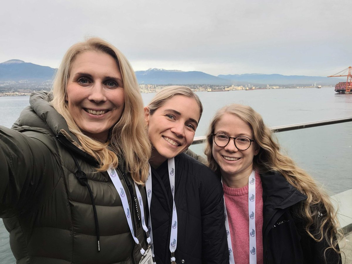 Anna Hedström (@anna_hedstroem) on Twitter photo First day #NeurIPS2024 jetlagged but happy to be reunited with <a href="/UMI_Lab_AI/">Understandable Machine Intelligence Lab</a>
<a href="/Marina_MCV/">Marina M.-C. Höhne (née Vidovic)</a> <a href="/lkopf_ml/">Laura Kopf</a> First day #NeurIPS2024 jetlagged but happy to be reunited with <a href="/UMI_Lab_AI/">Understandable Machine Intelligence Lab</a>
<a href="/Marina_MCV/">Marina M.-C. Höhne (née Vidovic)</a> <a href="/lkopf_ml/">Laura Kopf</a>