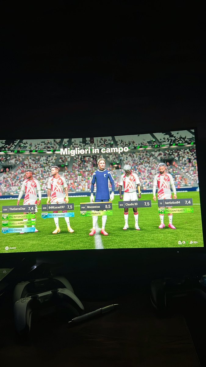 M_oOSeeCa_A tweet media