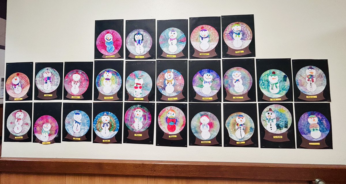 Snowman Snow Globes by 1st grade! We learned about shape, color, and texture! <a href="/BluebonnetLions/">Bluebonnet Elementary School</a> <a href="/SpecialsBBE/">Bluebonnet Specials</a>