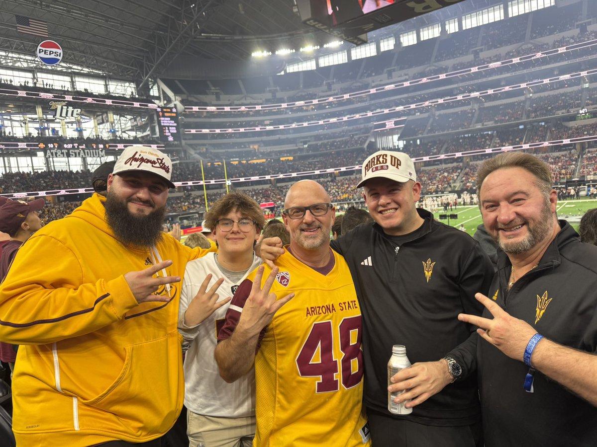 PatsRunATL's tweet photo. The @GAsundevils are very excited to have @ASUFootball @KennyDillingham @S_leav10 @camskattebo5 @GrahamRossini and the rest of the team and #SunDevilFamily in #Atlanta for the @CFAPeachBowl https://t.co/xYkLCx6Bs7