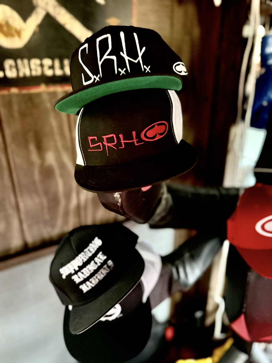 SRHProductions's tweet photo. Grom approved ✔️♠️🤙🏼 Hats prices as low as 20 bucks on https://t.co/HN1dE6WLVN 💥 Flash sale ends Thursday morning https://t.co/RrZsnNbO2l