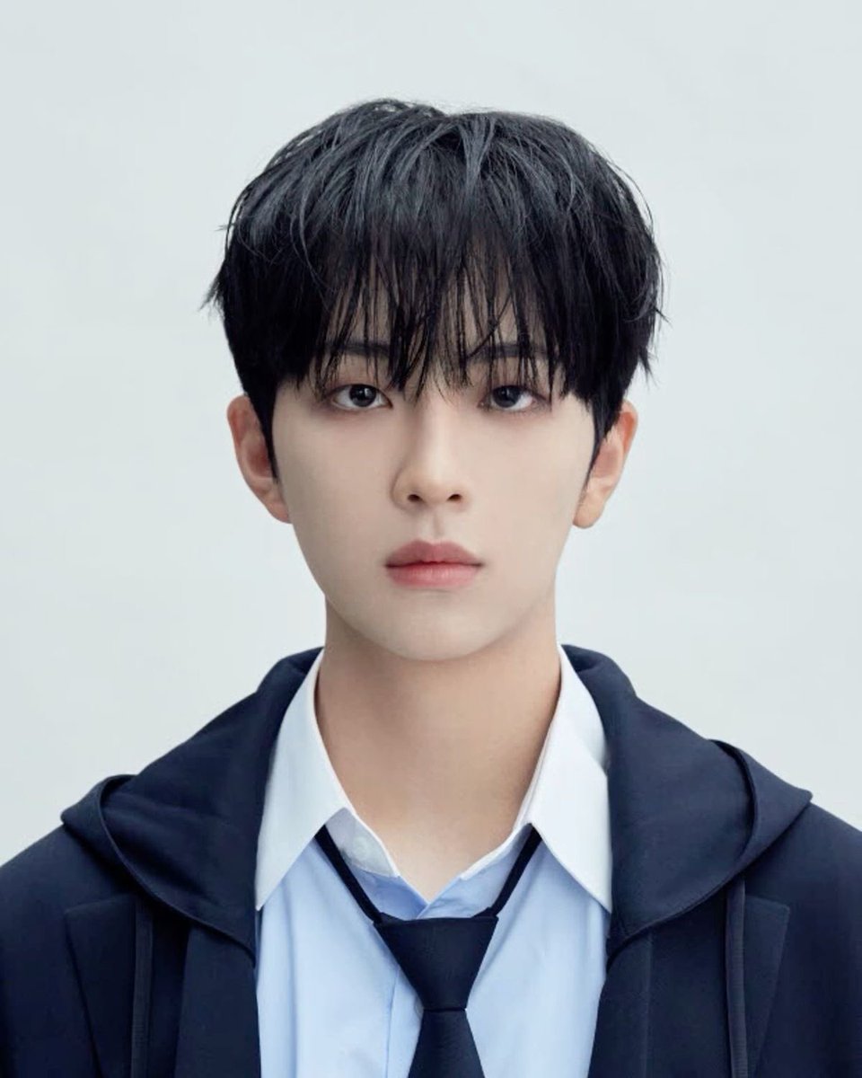 kamgtaro's tweet photo. if you dont know who to vote for in #project_7 may i suggest my 4 wonderful boys?
#kanghyunwoo #abeyura #wuchenyu #kimsihun https://t.co/VOMWijUPVT