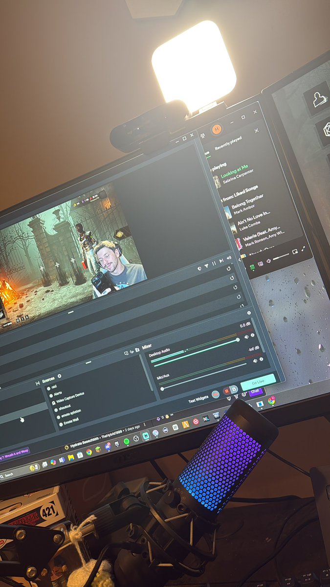 Chorbees's tweet photo. Live on twitchhhh!!! @everyonehiiiii babes!! OFFICIALLY BACK!! Im live right now on twitch!! https://t.co/ZFgGWkcWx4
Twitch
chorbees - Twitch
Sunday Funday / #shirtmysurvivor #openlobbies https://t.co/Nn8d7Q7I2v
