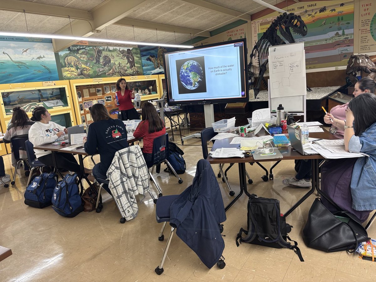 Dine, Discover, and Digest Earth Science! Thank you to all the ⁦<a href="/SBISD/">Spring Branch ISD</a>⁩ fifth grade teachers who were able to attend our training today 🙏 ⁦<a href="/SBISDScience/">SBISDScienceDept</a>⁩ ⁦<a href="/ErikaLForce/">Erika Force</a>⁩