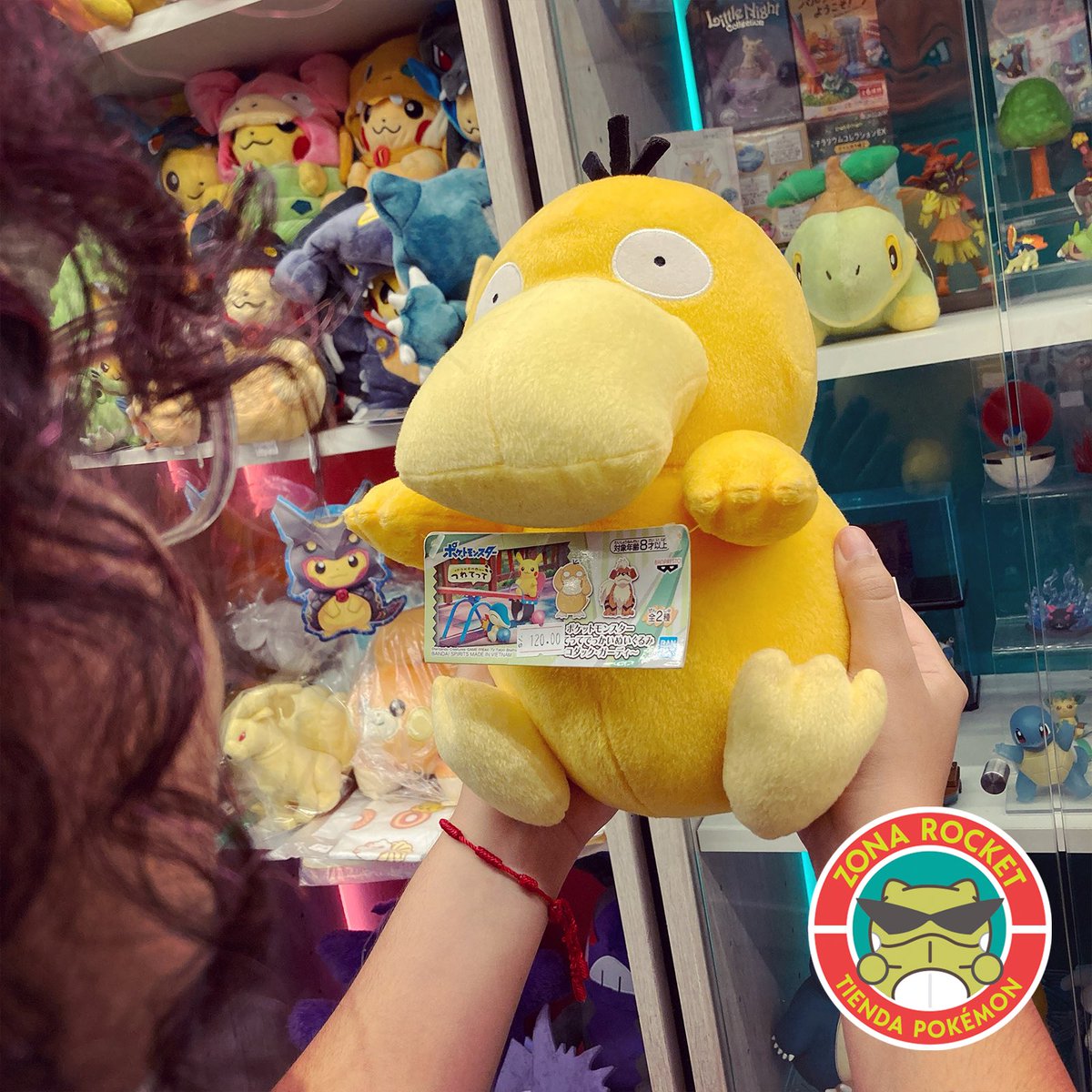 zonarocketperu's tweet photo. Alguien que te mire como Psyduck a Nikki 💛

📍 Disponible para compras por inbox y en nuestra tienda en Miraflores.

Encuentra todo en
🌐 https://t.co/rq92abTVcH

#pokemon #pokemonperu #psyduck https://t.co/BLpzyN2jOC