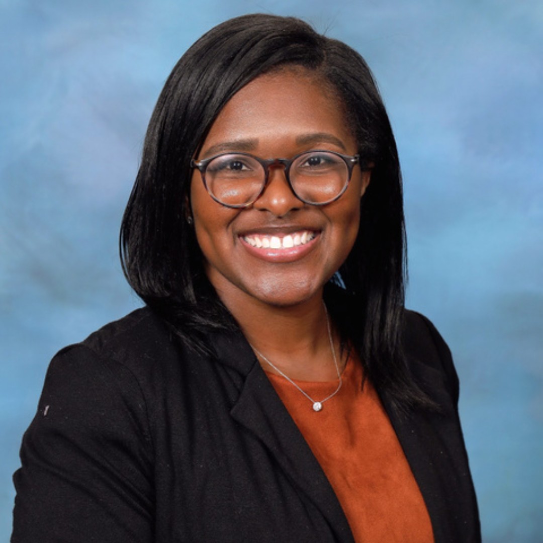 #GCSUpdates | Three GCS Schools will have new principals to start the new year.  

🌟Shannon Peeples – Visual and Performing Arts Elementary🌟

🌟Darrick Bracy – Southwest High🌟

🌟Vanneisha Black – Union Hill Elementary🌟

Learn more here:  ow.ly/uW3F50UoMci