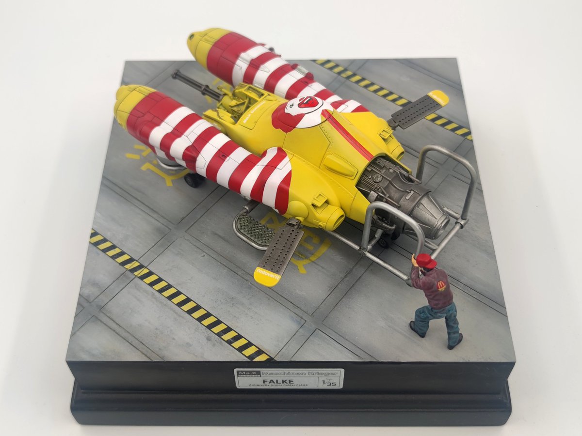 yinghuo2196's tweet photo. PLAMAX 1/35 反重力装甲戦闘機 Pkf.85 ファルケ
ランランルー! 製作完成！
#ファルケ #マシーネン #マシーネンクリーガー #ランランルー #ドナルド・マクドナルド https://t.co/Q2CeLVIQPO