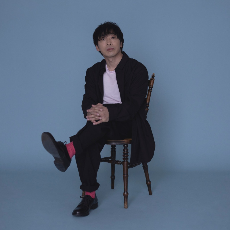 The_FirstTimesN's tweet photo. 堂島孝平、TBS『ラヴィット！』にてTVアニメ『こち亀』主題歌「葛飾ラプソディー」をサプライズ生歌唱

#堂島孝平 #ラヴィット 
#THEFIRSTTIMES 
@DJKH_STAFF 
@tbs_loveit

▼写真・記事の詳細はこちら