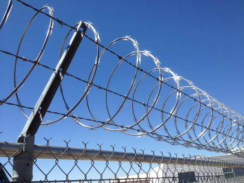 AdelaideChainw1's tweet photo. Adelaide Chainwire Fencing 
Ph: 08 8187 2844 
Email: sales@adelaidechainwire.com.au
23 Heath St Lonsdale SA 5160 
https://t.co/Mw5Ong8FuN
#adelaidechainwirefencing #securityfencing #chainwirefencing #chainwire #Australianmade #Australianowned #barbedwire #wire #fence #corromesh https://t.co/KpHH3bSdWI