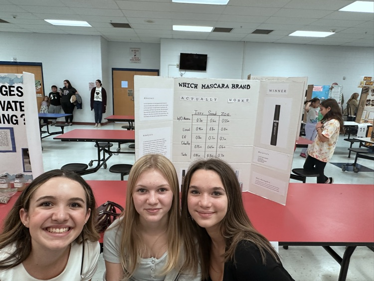 marion_wv's tweet photo. Turn It Up! LOUD! What a celebration to see families, classmates, teachers, and principals cheering nearly 100 of the brightest science students at Marion County's Science Fair tonight. They won at their schools and represented the future engineers, vets, chemists, and more! https://t.co/MABJcqiRxn