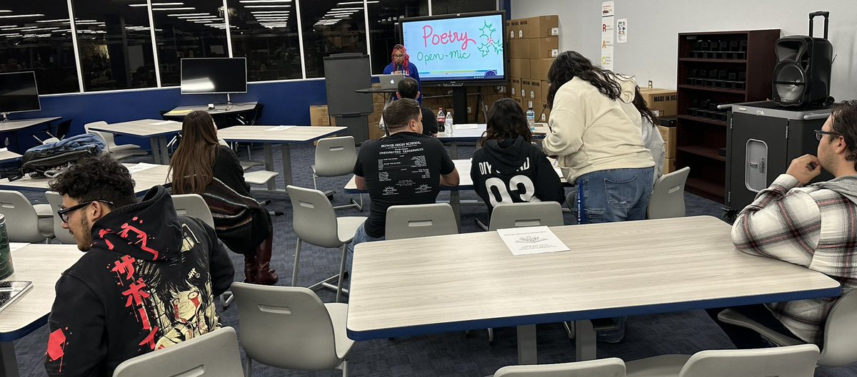 Bowie High School Library tweet media