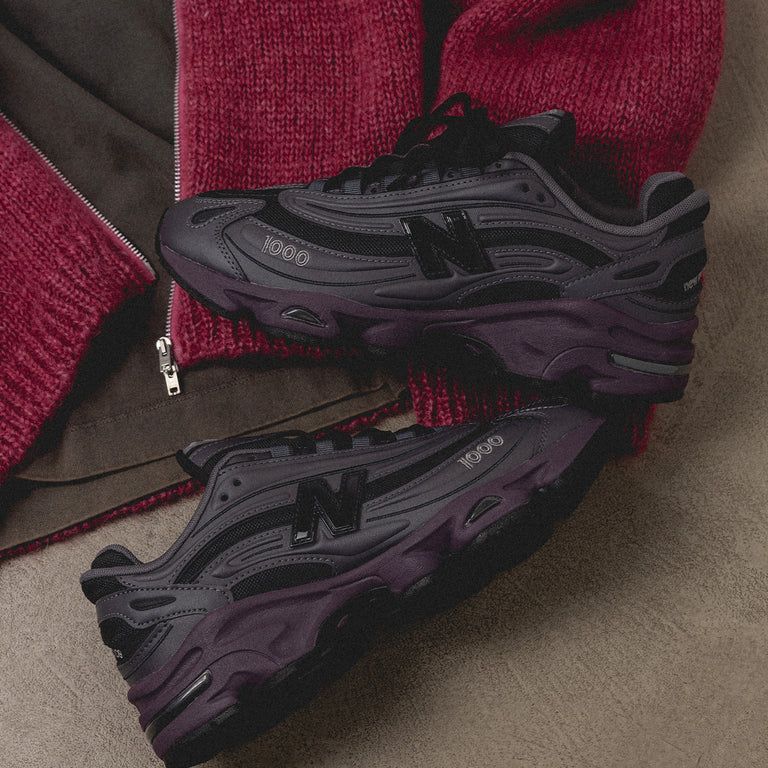 JustFreshKicks's tweet photo. New Balance 1000 ‘Plum Brown’ 🍷 

https://t.co/yfFcEpKJme https://t.co/mA8OYT0wGN