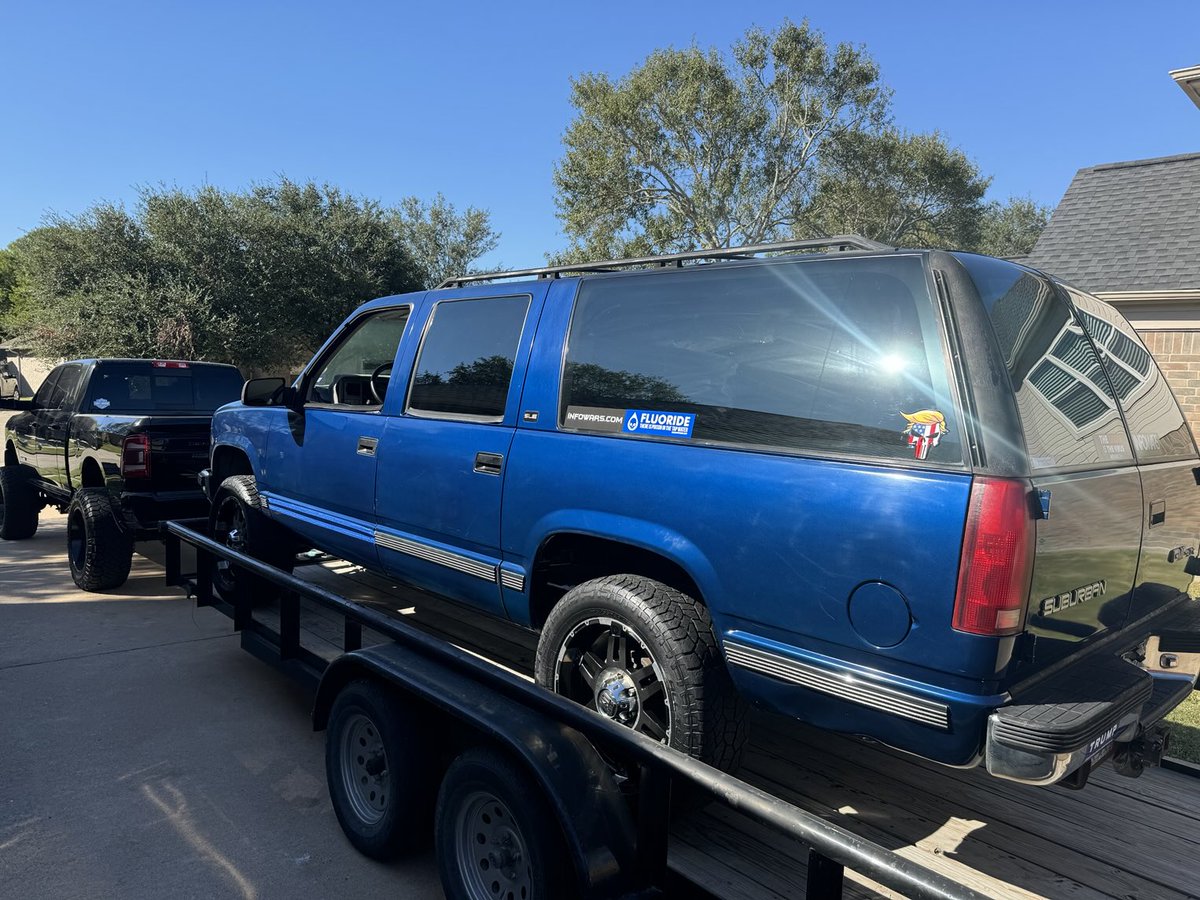 BillyDRasco's tweet photo. Here’s My #infowarswagon. #ranchwagon. #infowarsgear #drjonesnaturals.com #alexjonesstore.com
@IWROB76 https://t.co/wIZC7t4xnL
