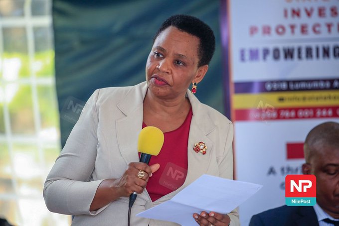 TheEaglee2's tweet photo. βChoosing integrity over corruption is always the right decision.β @edthnaka
An example to follow, A fighter against corruption
#EmpoweringInvestors
Help her by just #ExposeTheCorrupt & let the rest to her
#RealizeUg Kyambogo University Syria Bridget Mr. President @CorruptFreeUG https://t.co/UUqhVpmheA