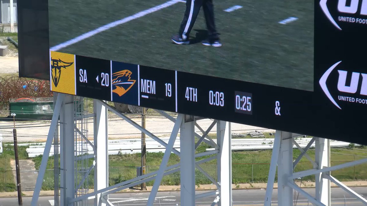 48 seconds left and this game is ov…..

#Brahmas