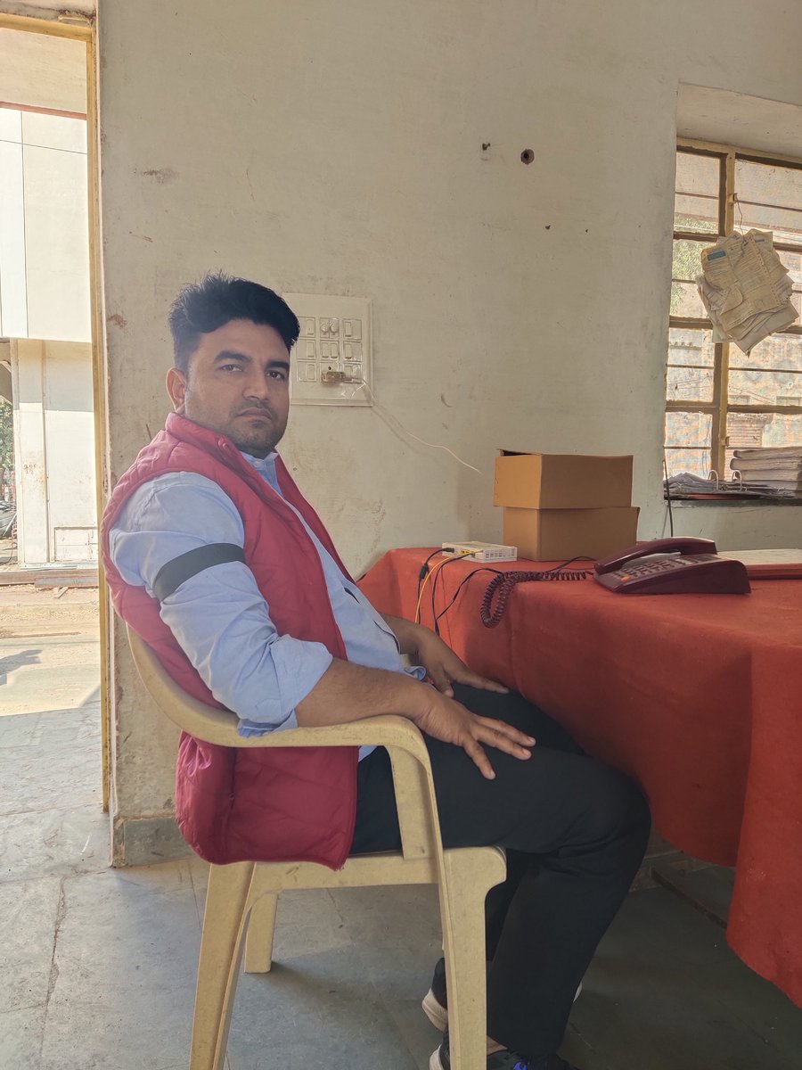 rajasthani_c's tweet photo. #stop_Privatizion_of_Electricity  
हम बिजली के निजीकरण का विरोध करते हैं। हमारी मांग है कि सरकार जनहित में निर्णय लें 
@RajCMO @Hlnagar @artizzzz @1stindianewz @zeeNews @sachbedhadak @rpbreakingnews @dainikbhaskar https://t.co/65IfIDMtg4