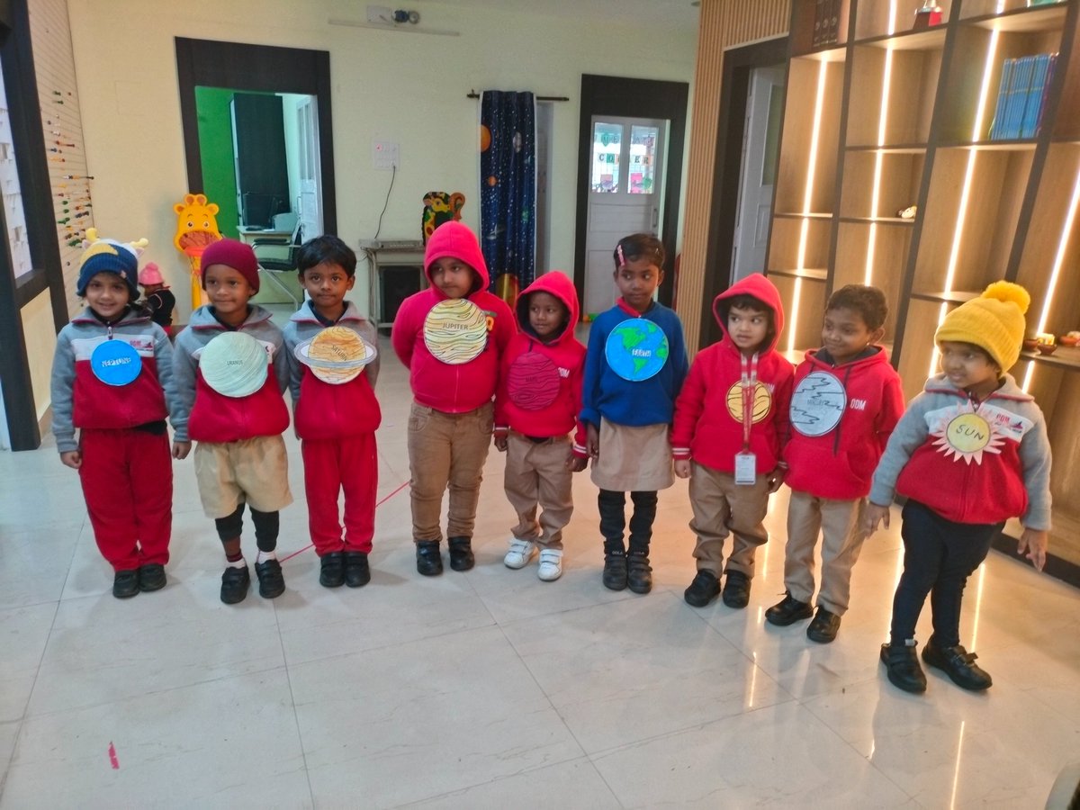 Odm_Sapphire's tweet image. Cosmic Explorers: Reaching for the Stars! 🌌✨

Our ODMians embarked on an extraordinary journey through the universe, uncovering the mysteries of space and igniting their curiosity about the cosmos. 🚀🔭

#ODMians #CosmicExplorers #SpaceLearning #InspiringYoungMinds #Astronomy