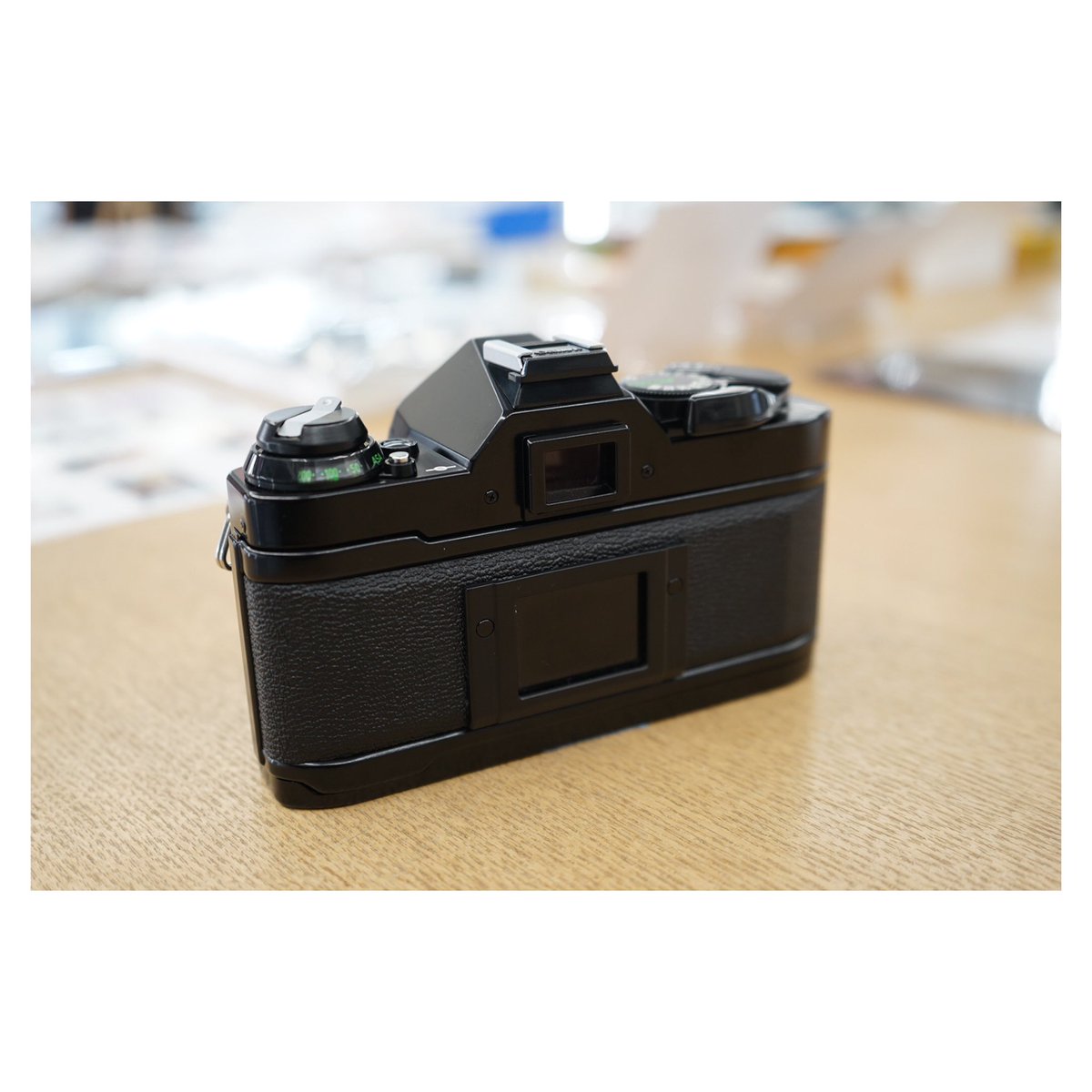 nisshincamera's tweet photo. .
【入荷情報】
📷Canon AE-1 PROGRAM
海外でも大人気のフィルム一眼レフカメラ
この外観の綺麗さ伝わるでしょうか!?✨✨
こちらはワンオーナーで大事に保管されていた一品
新品では!?と思えるコンディションは貴重です
#canon
#ae1p
#fslr
#新品級 って
#奇跡のコンディション って https://t.co/fCY5ImwNcv