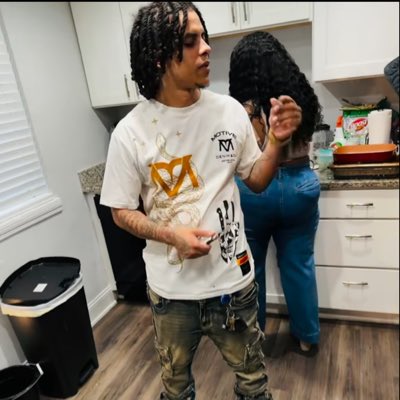 #NewProfilePic https://t.co/WzzYLqoRfn