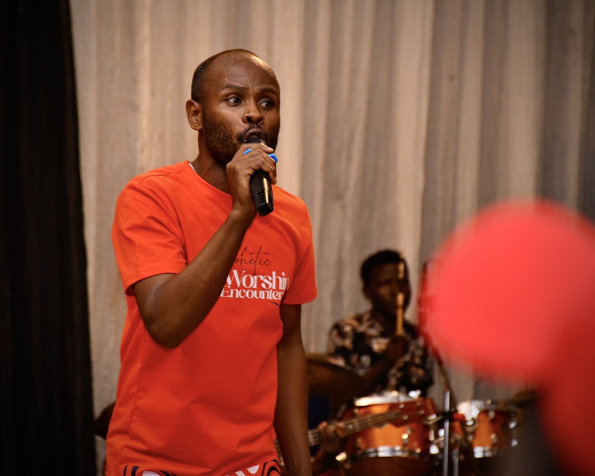exploitsug's tweet photo. The walls are going up, and the glory is coming down (Inspired by Nehemiah 6:15-16)
#unleashgreatness #calledtogreatness #exploits #52daysofprayer #90daysofmiracles #prayerretreat #52daysoffasting #upperroomexperience #exploitsserena https://t.co/XA4qKUGGpN