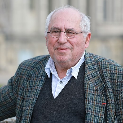 Benoit Vaillot (@benoitvaillot) on Twitter photo Les historiens déplorent la disparition d'André Zysberg, ancien professeur <a href="/Universite_Caen/">Université de Caen Normandie</a>, spécialiste de l'histoire maritime à l'époque moderne. Il a été l'un des pionniers de l'histoire à l'ère informatique ; ses méthodes ont inspiré nombre de chercheurs. #QuiEstQuiHistoire Les historiens déplorent la disparition d'André Zysberg, ancien professeur <a href="/Universite_Caen/">Université de Caen Normandie</a>, spécialiste de l'histoire maritime à l'époque moderne. Il a été l'un des pionniers de l'histoire à l'ère informatique ; ses méthodes ont inspiré nombre de chercheurs. #QuiEstQuiHistoire