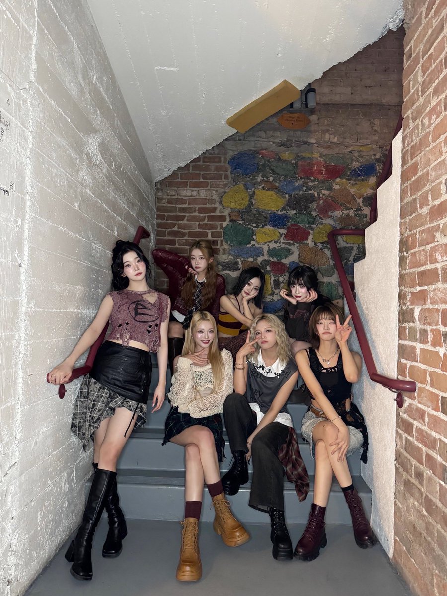 Billlieofficial's tweet image. [#Billlie] Billlie World Tour 'Our FLOWERLD (Belllie've You)' GRAND AMERICA in #TUCSON 📸

빌리브 덕분에 에너지 잔뜩 충전❤️‍🔥
함께해 줘서 고마워요💕

#빌리 #BILLLIEinGRANDAMERICA 
#OurFLOWERLD #BelllieveYou