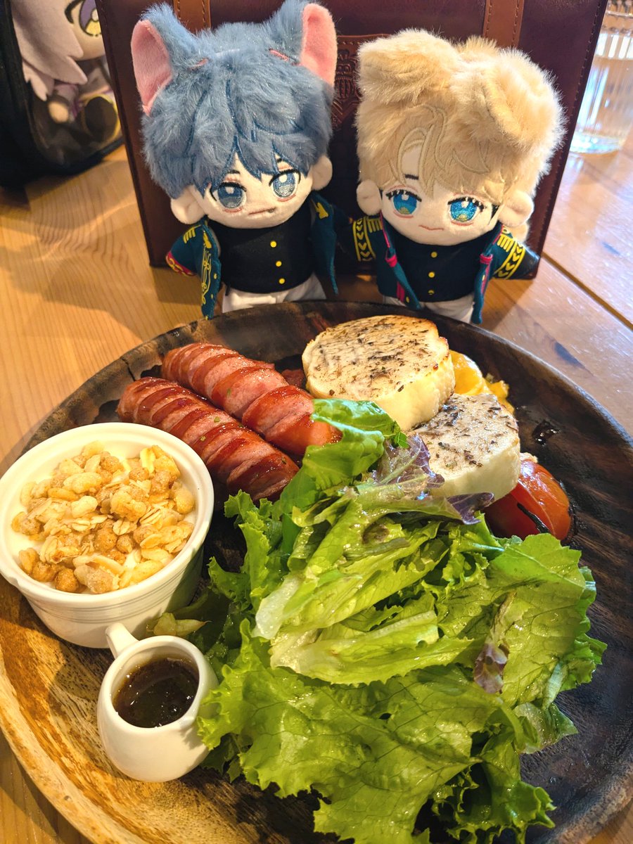 mmz9512's tweet photo. 最近帶娃娃出去玩 https://t.co/VBbJgSSs4R
