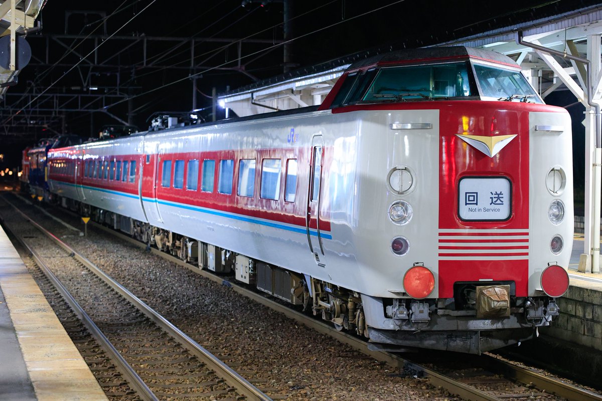 スパーク tweet media