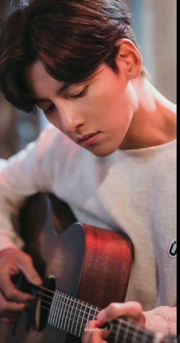 iramanha's tweet photo. Let me love you
#lovestruckinthecity
#yurisangja
#Jichangwook
#지창욱 https://t.co/KMuuk99Ekl
