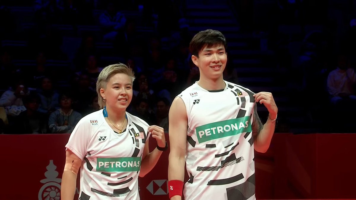 chentohpics's tweet image. CHENTOH 1ST WIN 🥹🫶🏻

#BWFWorldTourFinals #WTF2024
