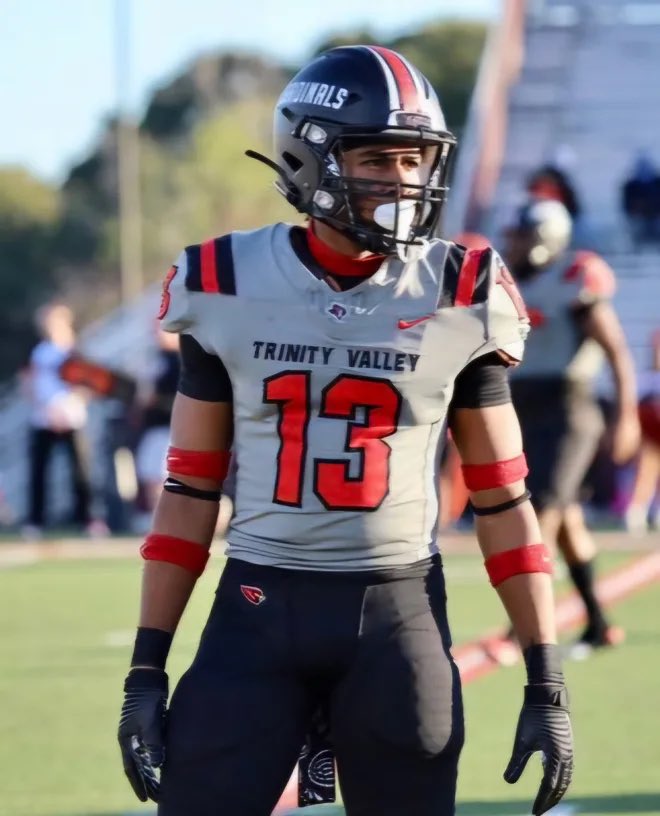 Jordan Clark (@jordanclark_5) on Twitter photo After a great conversation with <a href="/CoachLeoHunt/">Leo Hunt</a> i'm blessed to receive my 5th offer from Trinity Valley!!
<a href="/Coach_Keller/">James Keller</a> <a href="/TD_4_TDs/">Coach Davis BS, M.Ed</a> <a href="/B_Clark83/">Brandon Clark</a>
<a href="/CoachBrown0417/">Todd Brown</a> After a great conversation with <a href="/CoachLeoHunt/">Leo Hunt</a> i'm blessed to receive my 5th offer from Trinity Valley!!
<a href="/Coach_Keller/">James Keller</a> <a href="/TD_4_TDs/">Coach Davis BS, M.Ed</a> <a href="/B_Clark83/">Brandon Clark</a>
<a href="/CoachBrown0417/">Todd Brown</a>