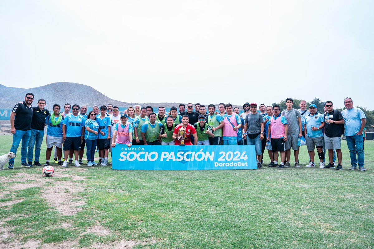 Muy buena experiencia en el primer campeonato relámpago de Socios PaSCión Platino y VIP en nuestra casa. La idea es que año tras año vaya creciendo en participantes y que todos se puedan conocer para disfrutar,  aún más, en el estadio.