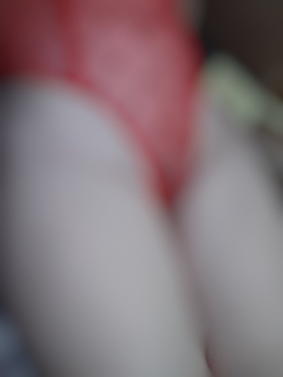 It's so flat 🥺

onlyfans.com/annamaverick

#transgender #sissy #anal #dildo #lovenselush #webcam #cammodels #chaturbate #sextoys #buttplug #stockings #submissive #smalltits #orchiectomy #noballs #bigclitty #smallclitty #mtf #onlyfans