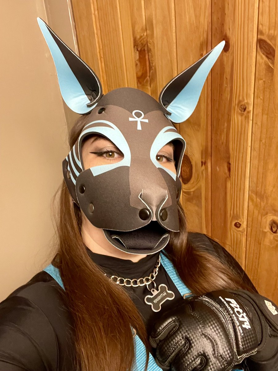 Test drove my new <a href="/wruffstuff/">Wruff Stuff 🐾</a> hood this past weekend! Love it 😘