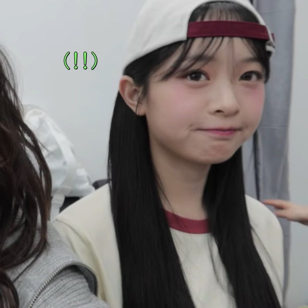 tebak aku kabur ke akun mana. 🖖🏻🙂‍↕️🖖🏻