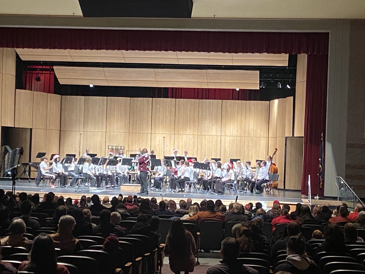 SouthBSD's tweet photo. Bobcat Bands hard at work tonight. Great job to all of the bands. Thanks, Mr. Bailey. It’s great to be a Bobcat! https://t.co/qpc2ZXde28