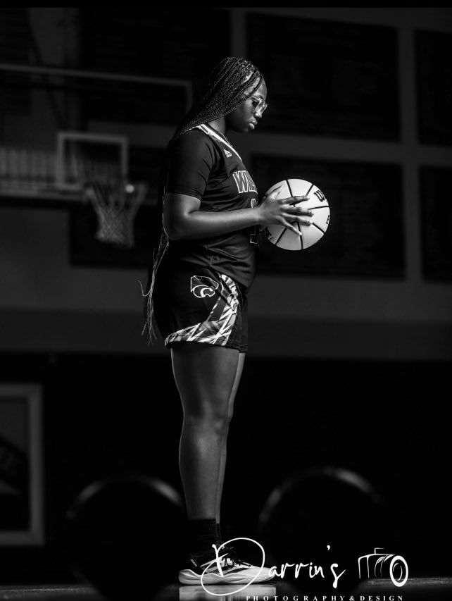 Sariya Robinson tweet media