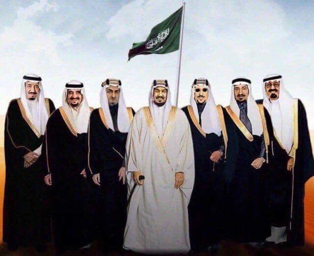 السعودية لا تغدر.
السعودية لا تزرع الفتن في المنطقة.
السعودية لا تفرق بين الشعوب وتدمر أوطان.

عندما تعاونت لبنان مع السعودية بقيادة رفيق الحريري ازدهرت وعندما اغلقت لبنان ابوابها وفتحتها لإيران خُرّبت.

لو كنت رئيسًا حتمًا سيكون حليفي الأول السعودية.

#صديق_مثل_السعودية