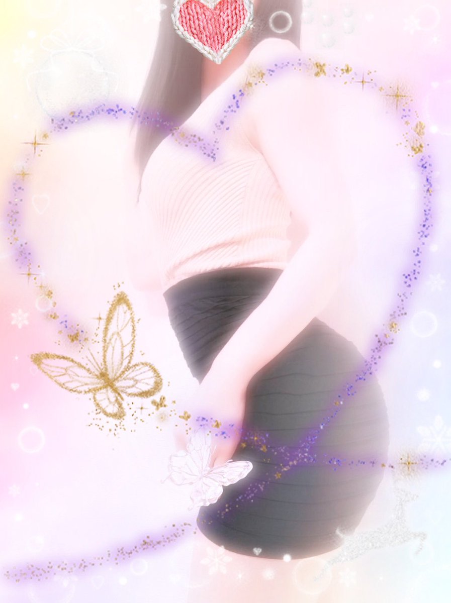 こんにちは〜☀️

日向にでると暖かいですね😊
本日　どこかでセラピ日
11〜18 🈵ありがとうございます🙌

この後　ご来店のメンズ様
楽しみにお待ちしてます💜

#熟女セラピスト