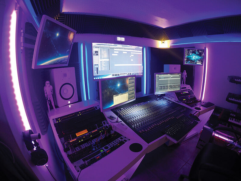 discjokerlv's tweet photo. My dream reward is: a music studio room

@jeremybtc
@adyer12 @Adn4n_0 @scmdancer 
@Mark_M007 @real_HMK @Doreeen1988
@Lingocoins  #lingoislands

#Dreamscometrue $Lingo https://t.co/sLOMR0QQxy