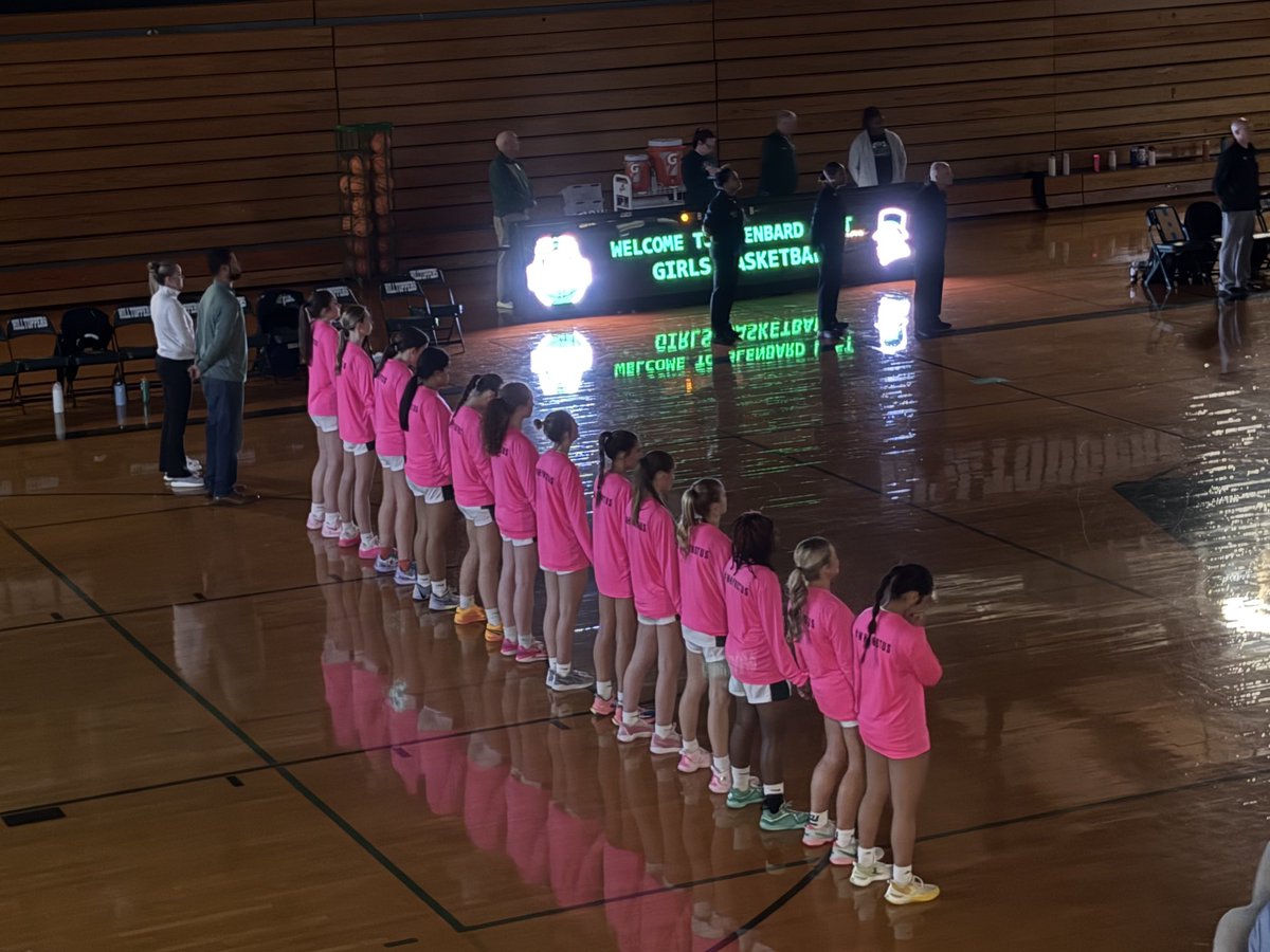 Congratulations to Hilltopper Varsity Girls Basketball who go on a 24-7 run to close the first half and defeat York 57-37 to move to 2-0 in WSC Silver. Hilltoppers host Hinsdale Central on Dodge Ball Friday . GO WEST!
